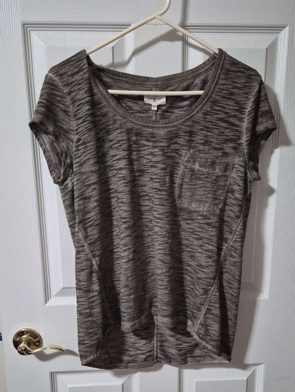 Lou & Grey Space-Dye Gray Short-Sleeve Pocket Tee